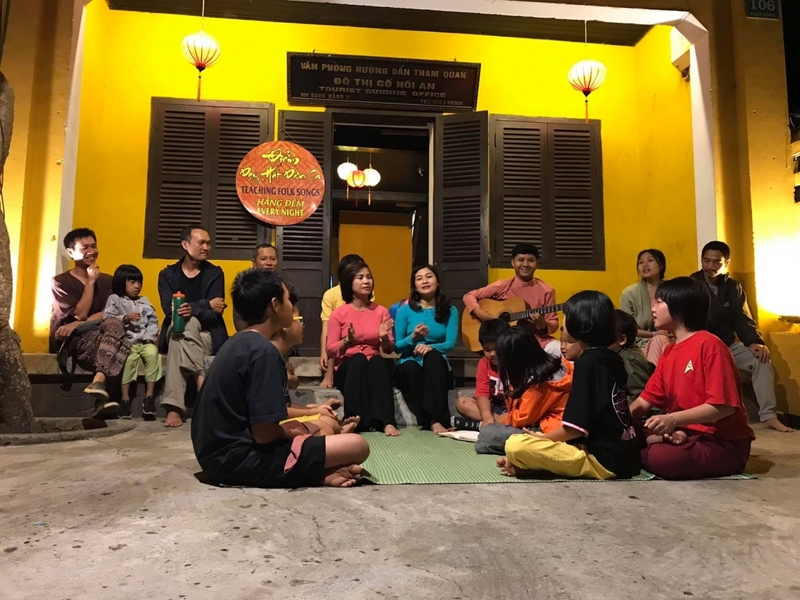 Vietnamese folk game