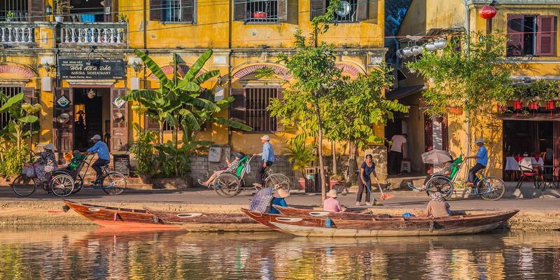 Hoai River in Hoi An - The soul of the Ancient Town
